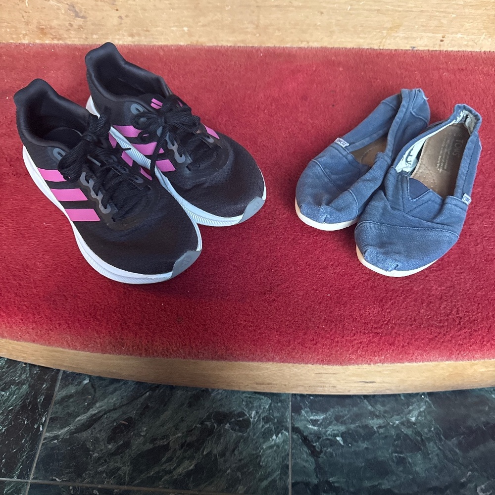 Lady’s 7.5 shoe bundle
